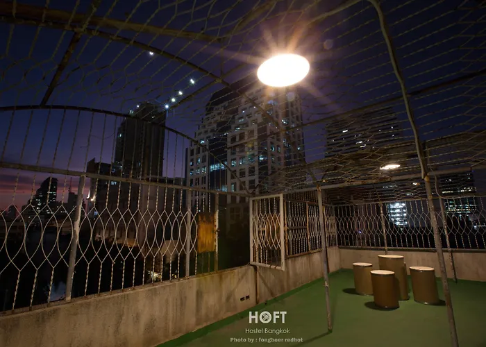 Hotel Arawana Silom 3*
